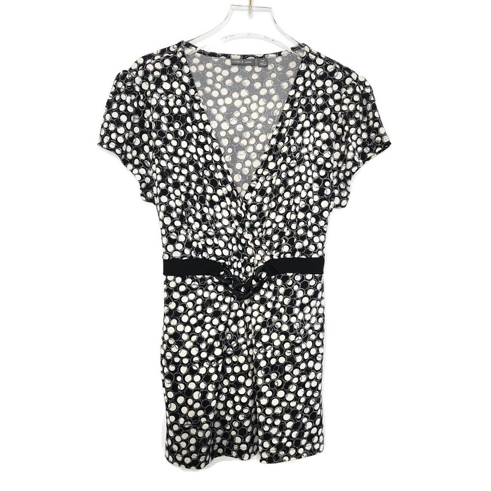 Apt 9 Petite top PM Dot Print Waist Accent V Neck Black White Stretch